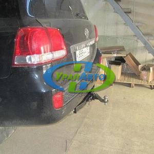 Фаркоп Toyota Land Cruiser 200 (2008-2021)/ Lexus LX (2008-2022) квадрат Бизон FA 0859-E